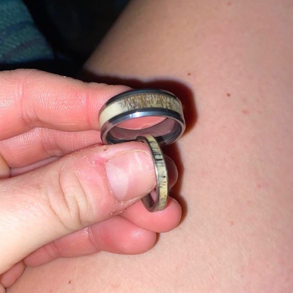 ELK Deer Antler Ring Set woman’s size 8 men’s size 9 - Picture 1 of 4